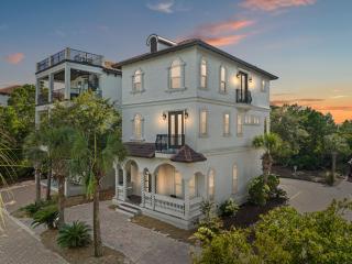 Poseidon's Grotto! 4BR 45BA Dog-friendly Heated Private Pool Grill Sleeps 12 - 0