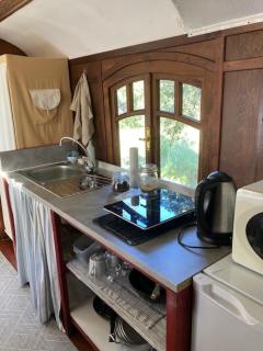 Idyllic Roulotte - Les Assions - 9