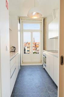 Condes de Azevedo Palace Apartments - Porto - 7