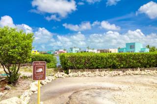 Suite A202 @ Mara Laguna *Gold Standard Certified - San Pedro - 1