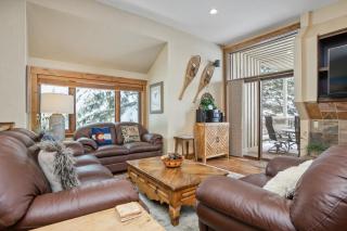 Walk to Slopes, Heated Pool & Hot Tub, Ground Level Unit - 6