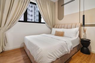 M Vertica Cheras by Xuites - 7 pax - Free Netflix - MRT at 500m - 15 mins to KLCC & TRX - Kuala Lumpur - 4