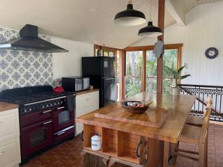 Barney Views Cottage - 2