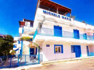 Michele Marie apts - Agia Pelagia - 3