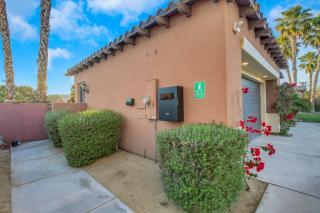 Arcade Blast with Pool and Spa - Indio - 2