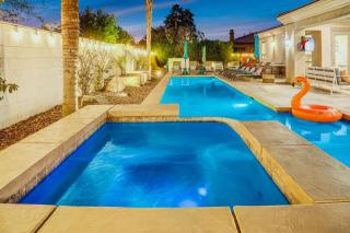 Best In Class Gameroom and Pickleball - Indio - 7