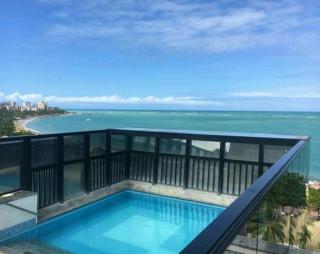 NA BEIRA MAR DE PAJUCARA- EDIF NEO- APARTAMENTO QUARTO E SALA - POSSUI VARANDA- VISTA LATERAL DO MAR-RUA JULIO PLECH FILHO 60 ESQUINA COM AVENIDA DOUTOR ANTONIO GOUVEIA - CONSUMO ELETRICO É PAGO No CKECK-OUT - 1 KWH É 1,35 REIAS - TEM TELA DE PROTEÇÃO - Maceió - 6
