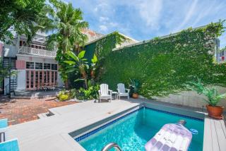 New Rose Petal Petite Suite - Pool & Parking - Key West - 8