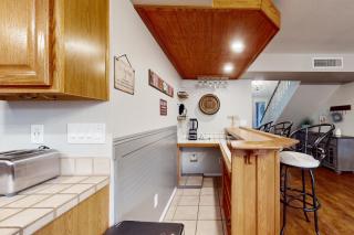 Chandler Chic Retreat - 4