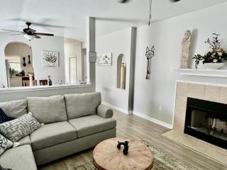 My Enchanted and Cozy Home, Lackland AFB, Sea World, Confortable - San Antonio - 2