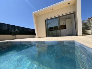 Villa neuve avec piscine 240m2 capacite 10 pers, - Fréjus - 3