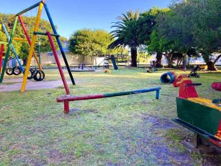 Amazing Brand New Holiday Home with Pool! - 5