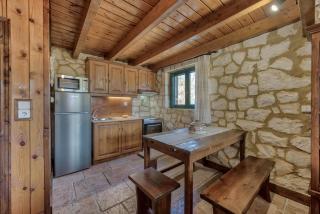 Woodstone Cottage - Alikanas - 4