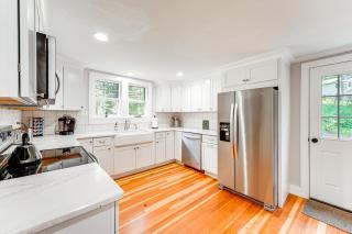 2 Mi to Dtwn 2-Acre Retreat with Large Yard! - 2