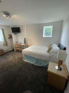 The Manor Guest House - Cheadle - 7