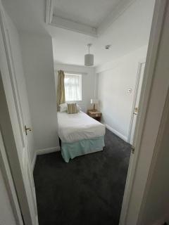 The Manor Guest House - Cheadle - 5