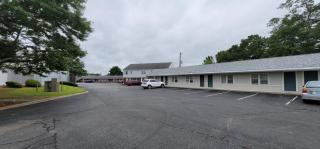 Town & Country Inn - Seekonk - 0