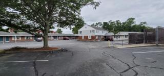 Town & Country Inn - Seekonk - 0