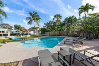 Waterfront Escape Walk to Las Olas PrivatePool BBQ - Fort Lauderdale - 6