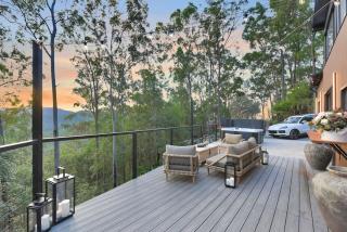 Brand New Gold Coast Luxury Retreat - Mudgeeraba - 1