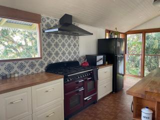 Barney Views Cottage - Barney View - 3