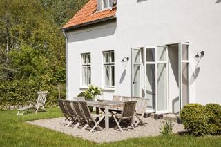 Großzügiges Landhaus in Ostseenähe mit großem Garten, Ofen und Sauna für 12 Personen - Pommerby - 5