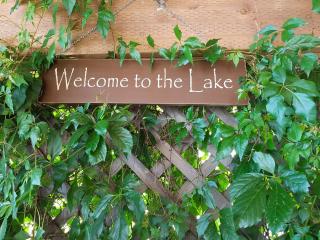 West facing Waterfront Cottage with private beach & buoy & dock access - 4