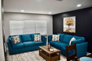 Midtown Marvel Reinvented with Contemporary Charm - Gainesville - 3