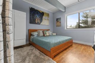 Pool, Hot Tub, Ski In Ski Out Studio, King Bed - 3