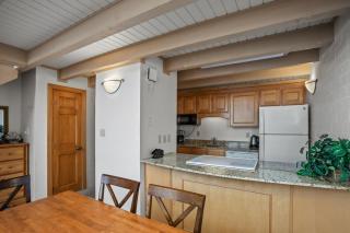 2 Outdoor Hot Tubs, Great Views, Two Bedrooms Plus Loft - 2