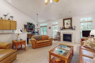 South Hampton --- 33549 Water Mill Ln - 6