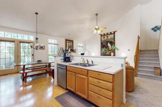 South Hampton --- 33549 Water Mill Ln - 3