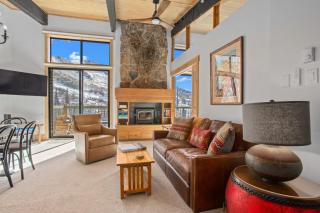 Heated Pool and Hot Tub, Ski In, Ski Out, Top Level Unit, -Remodeled Fall 2022- - 9