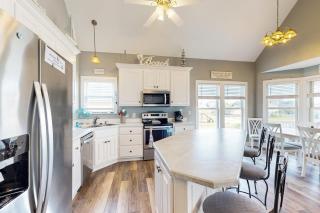 Sandy Bottoms - Surf City - 5