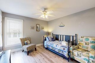 Sandy Bottoms - Surf City - 1