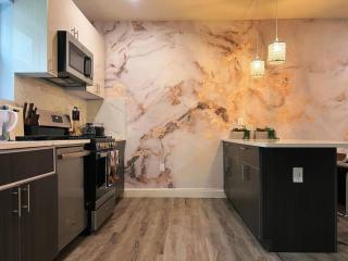 Spacious & Stylish 2BR 2BA - Easy NYC Commute - Jersey City - 7
