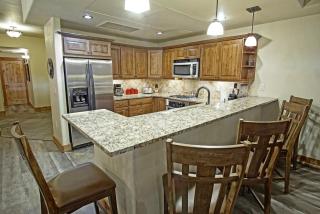 Air Conditioning, Heated Pools, Hot Tubs, Private Washer & Dryer - 6