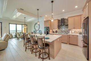 Aloha Oasis - 3554 Estero Blvd - 3