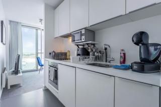Bullring Modern & Stylish Apartment With City Skyline Views & Free Parking - Birmingham - 1