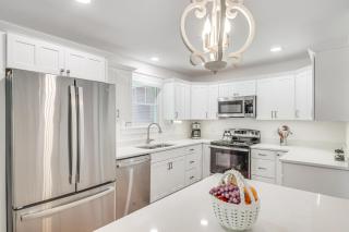 Newly Built Home Near Morrison Rockwood State Park - 8