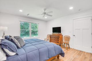 Newly Built Home Near Morrison Rockwood State Park - 1