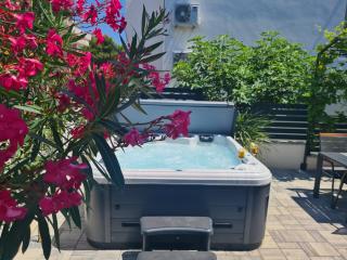 Villa Relax Vodice with Jacuzzi - Vodice - 9