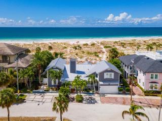 Sunset Breeze - Beachfront Pool Home - Monthly Rental - Clearwater Beach - 8