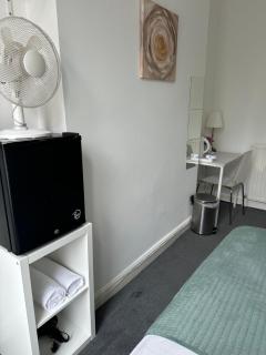 LORD MERIT GUEST HOUSE KING'S CROSS GRAYS INN ROAD - Londra - 4