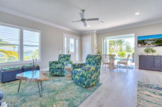 Dream Vacation Beach House - 9