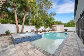 Poolside Oasis - Just Steps to The Sand! - Monthly Beach Rental - Clearwater Beach - 5