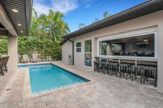 Island Time - Beach Pool Home - 7