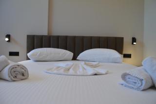 V&V Apartments - Sarandë - 3