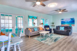 Sunny Escape - A Monthly Beach Rental - 7