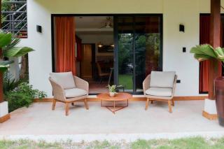 Modern Beachfront Apartment, With Garden Patio - Puerto Viejo - 4